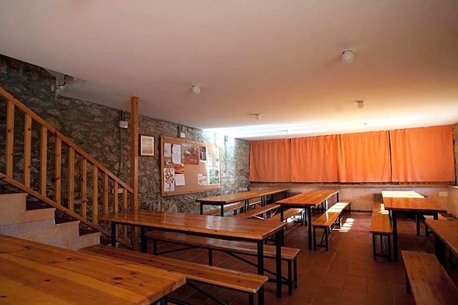 Alberg-Casa De Colònies Ridolaina