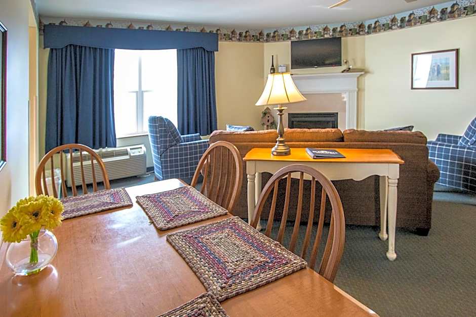 Blue Gate Garden Inn