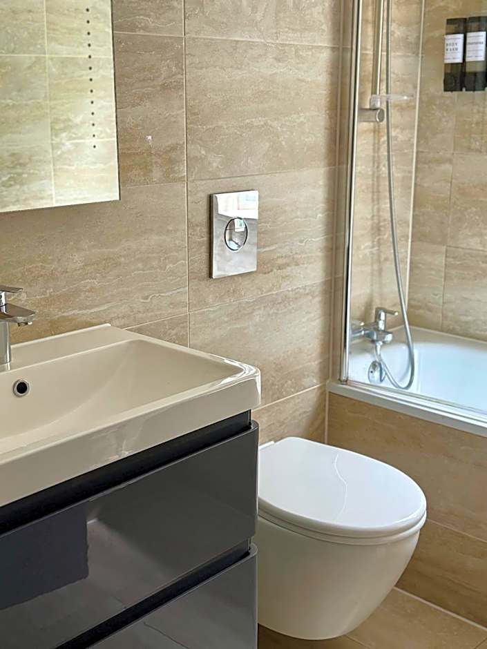 Wild Pheasant Hotel & Spa