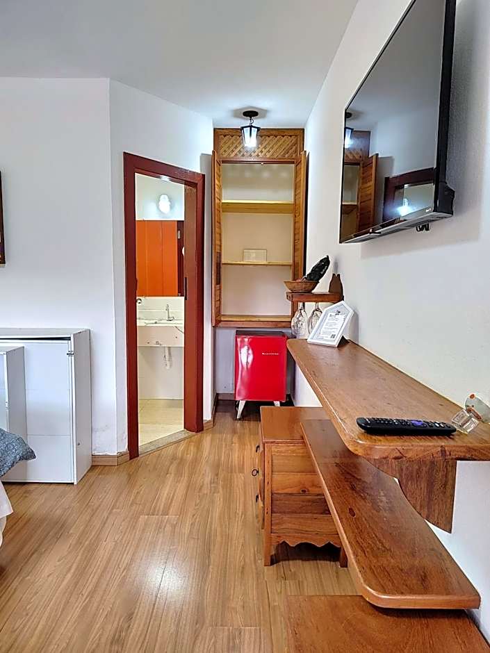 Recanto Serra do Trovão