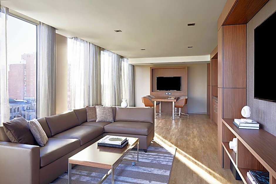 AC Hotel by Marriott Madison Downtown