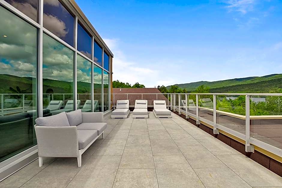 Lago by Tremblant Platinum