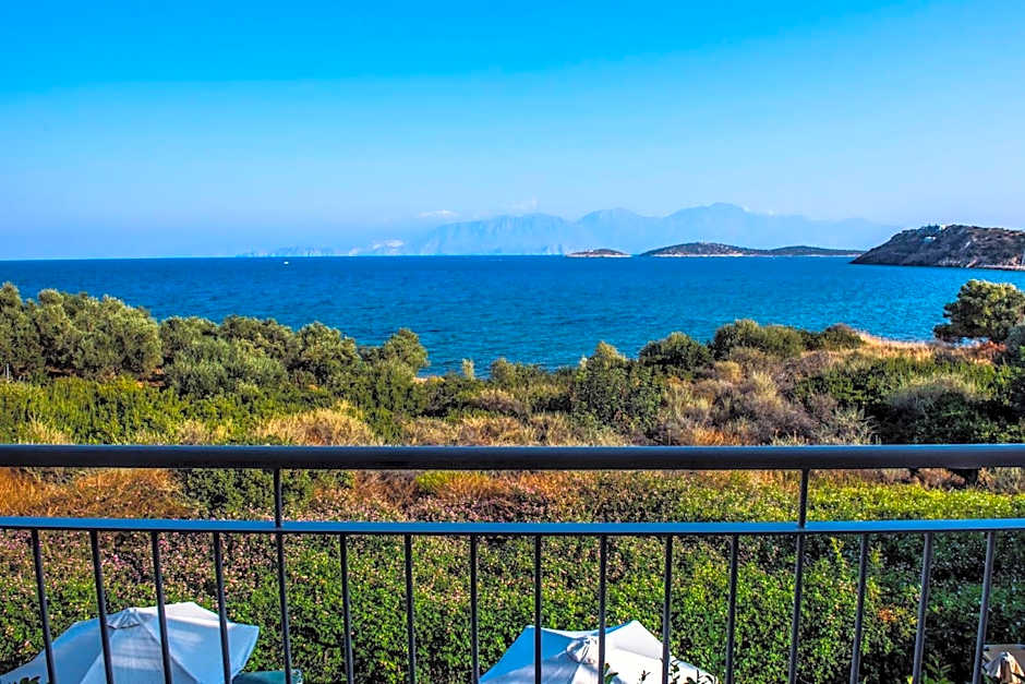 Mirabella Apartments