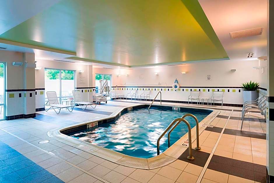 Fairfield Inn & Suites by Marriott Huntingdon Route 22/Raystown Lake