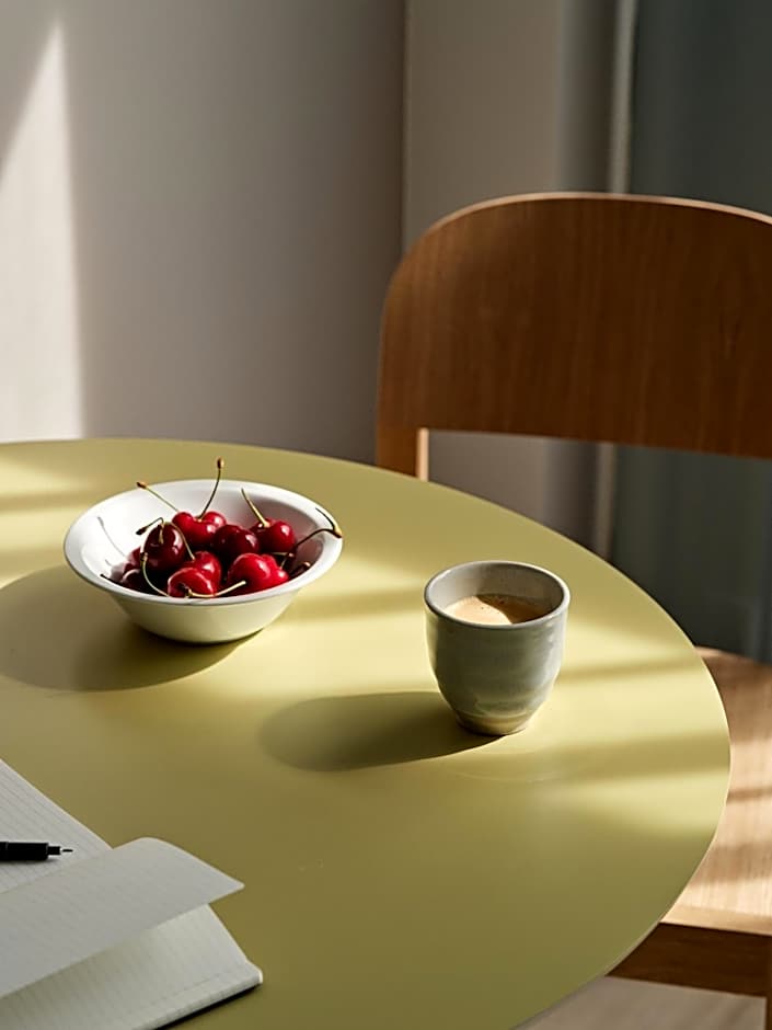 Flora Apartment Hotel