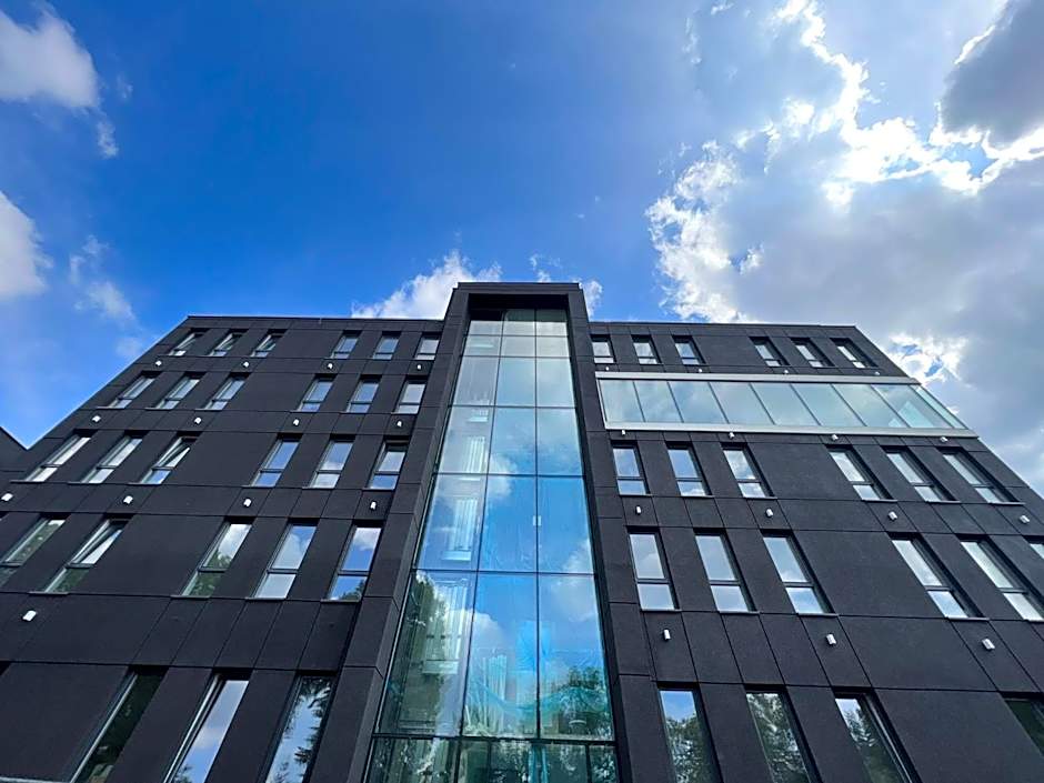 Hotel Lantier & Swimming Pool Zone