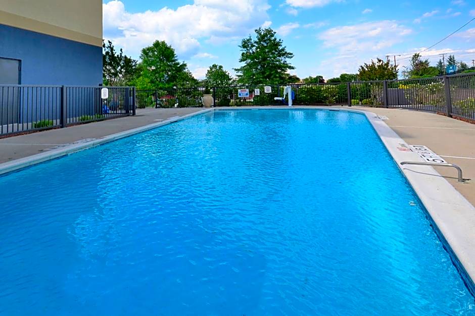 Fairfield Inn & Suites by Marriott Winston-Salem Hanes Mall