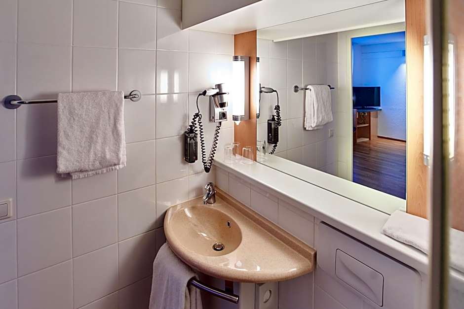ibis Koblenz City