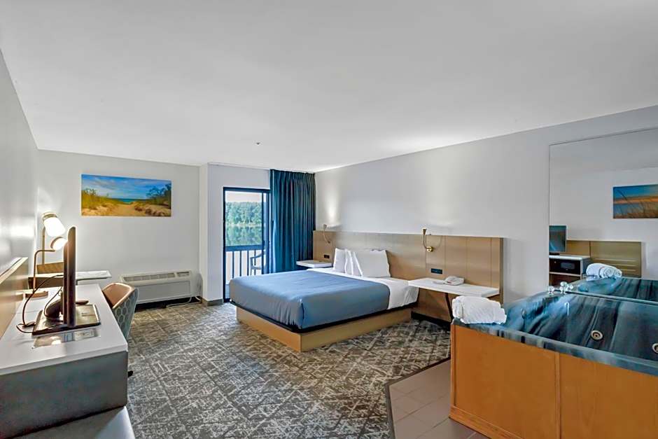 Waterbird Lakeside Inn