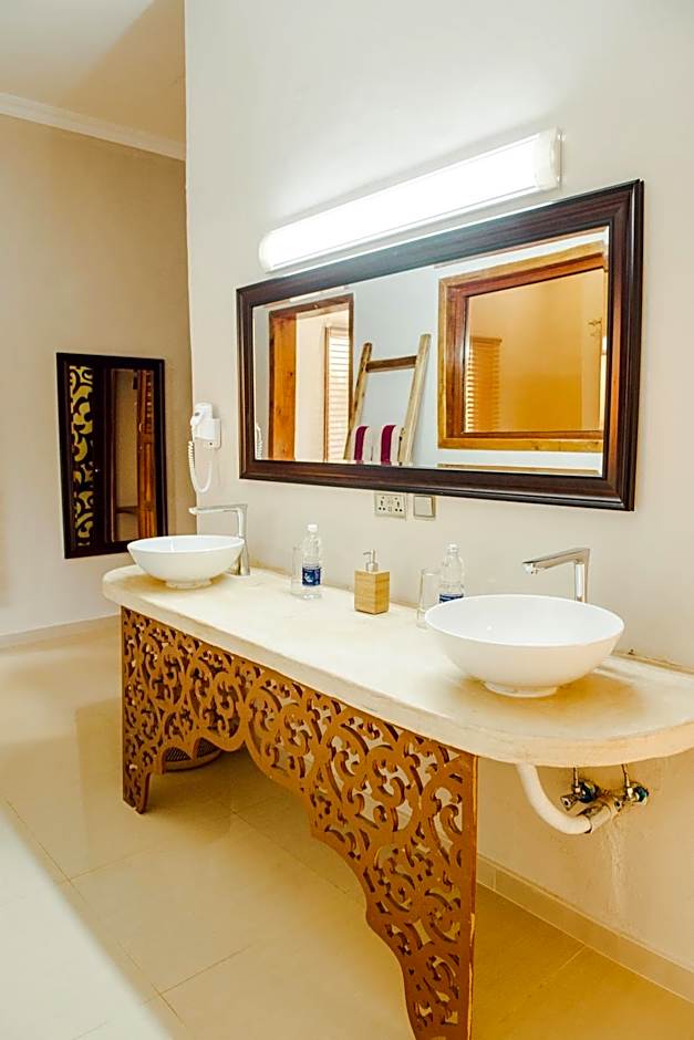 Kikoi Boutique Hotel