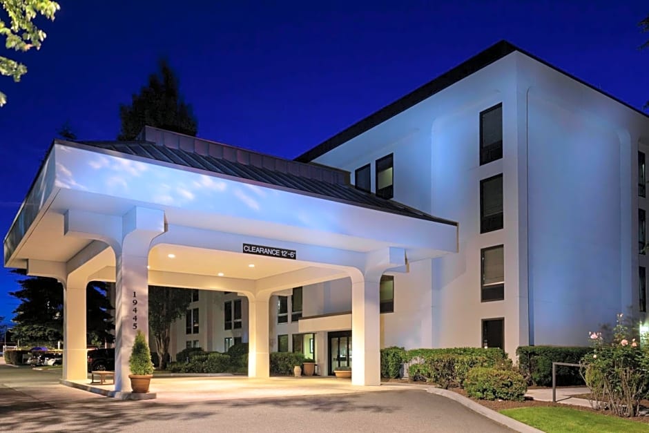 Hampton Inn Seattle Airport