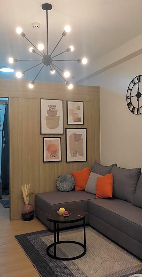 Xavie's Pad Condo @ Trees Residence T16 742