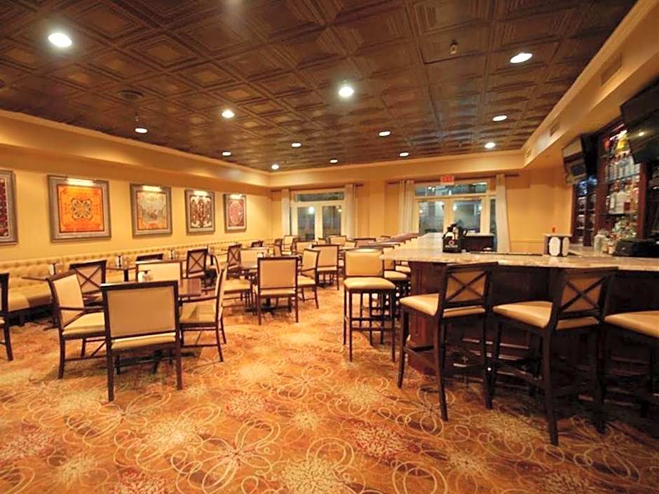 Richmond Inn And Suites – Baton Rouge, LA