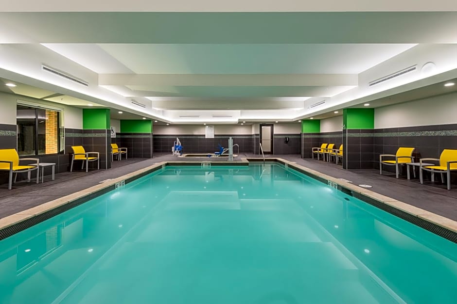 Holiday Inn Express and Suites Norman, an IHG Hotel