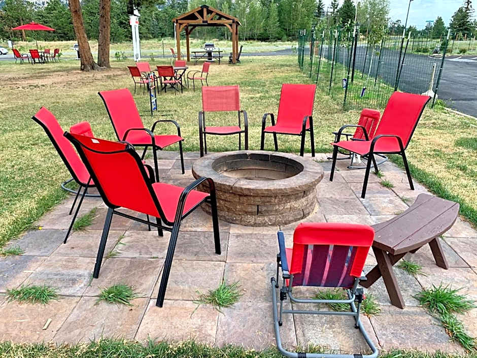 Estes Mountain Inn