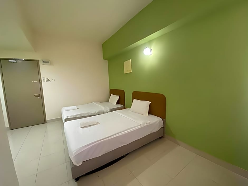 Hotel O Night Queen salak Tinggi