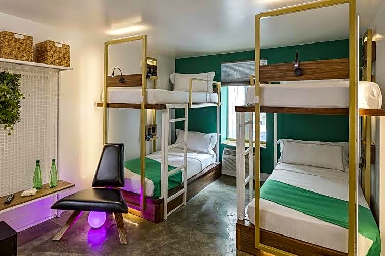 Artel Hotel Times Square