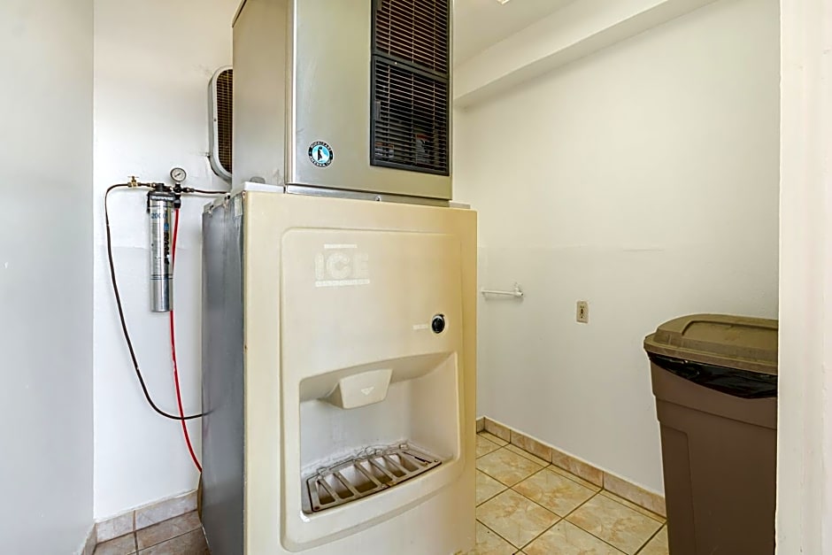 Motel 6-El Paso, TX - Airport - Fort Bliss