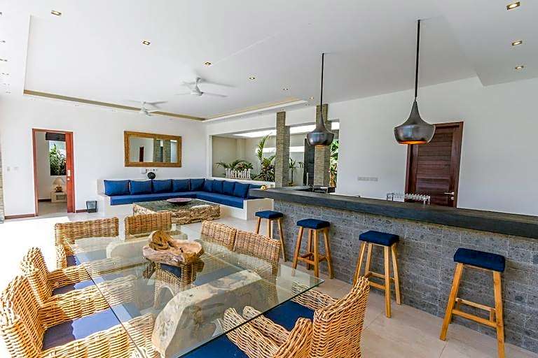 Beautiful Villa Juna 3 Bedroom in Seminyak