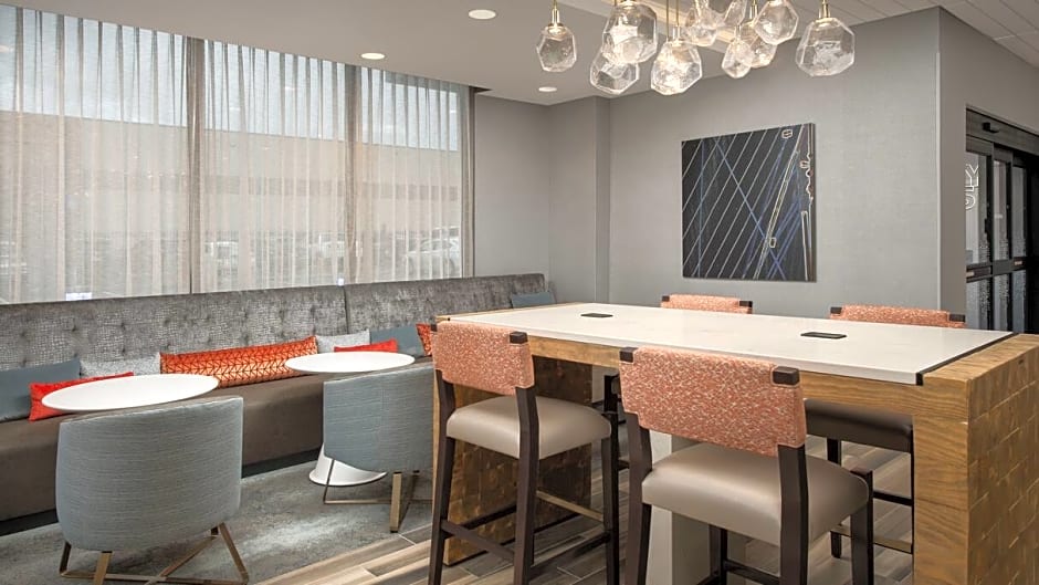 Hampton Inn Boston Logan Airport Chelsea
