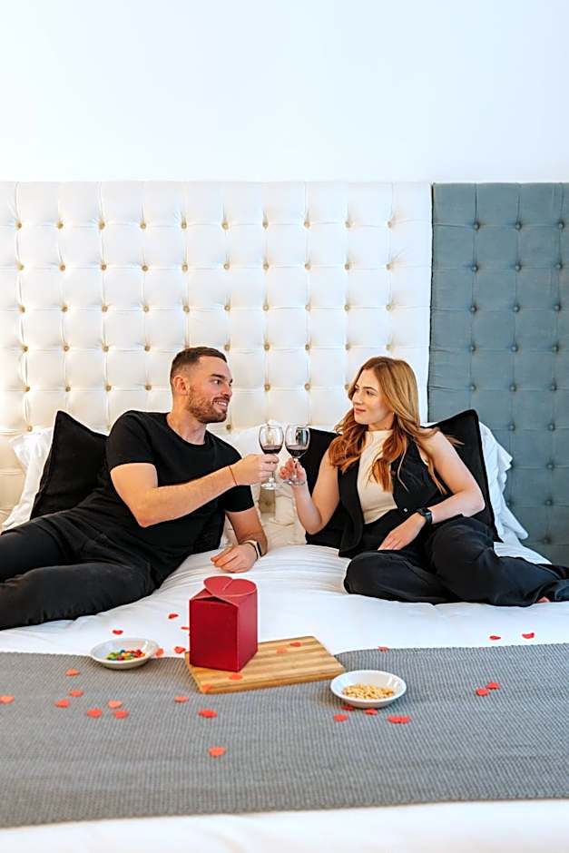 Vain Boutique Hotel