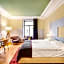 Alma Hotel - Boutique hideaway by the lake with rooftop and ladies-only wellness