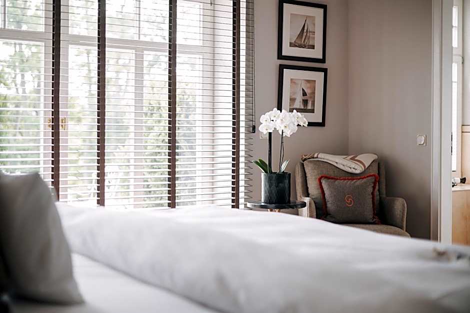 THERESET Schloss Groß Plasten