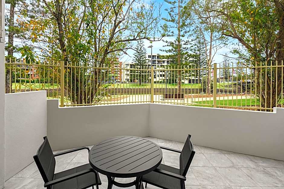 Palm Court Motor Inn