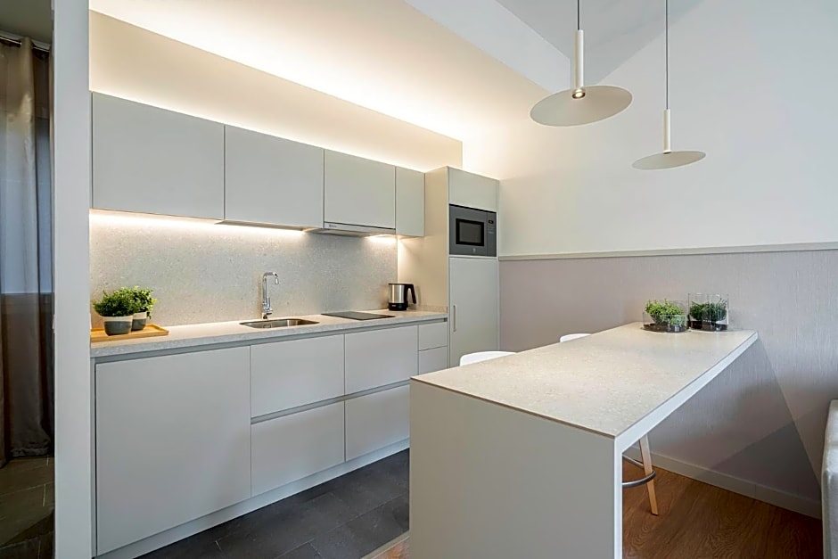 Fisa Rentals Ramblas Apartments