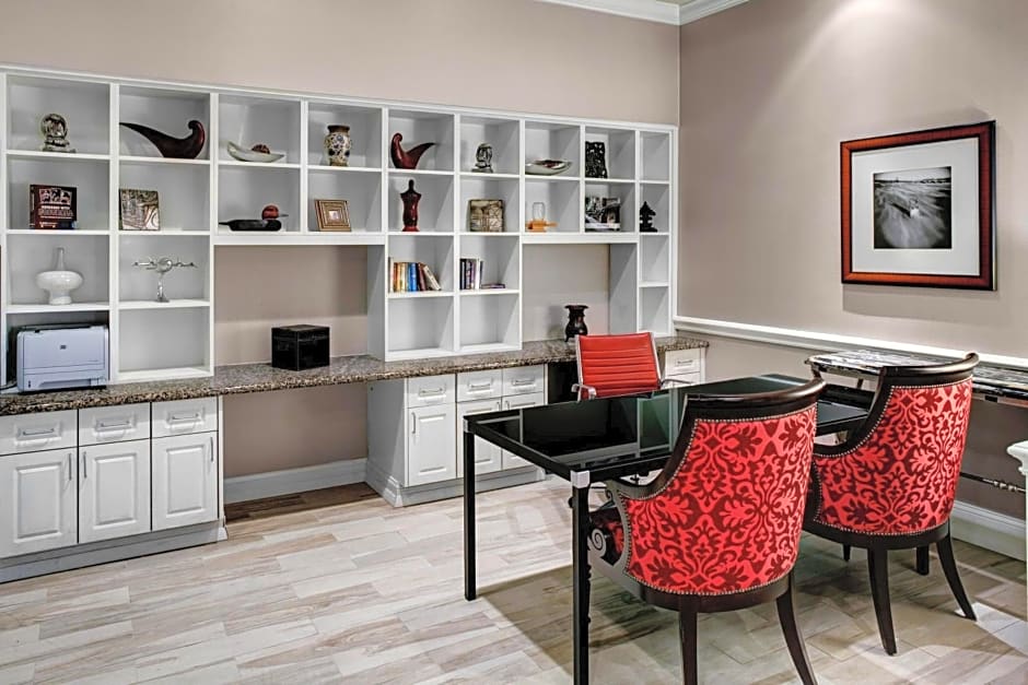 Holiday Inn Savannah Historic District by IHG