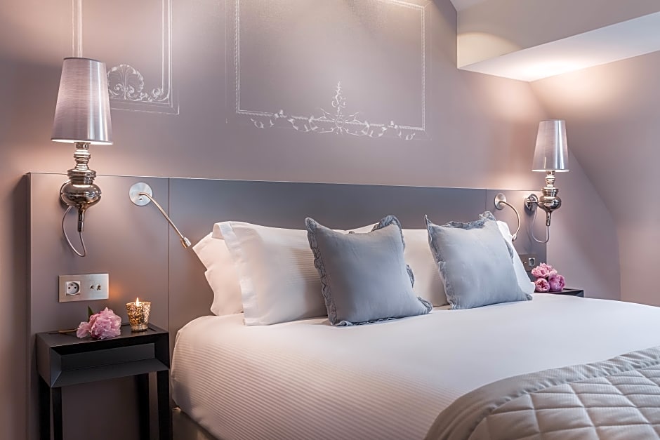 NH Paris Champs- Elysees