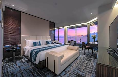 Queen Ann Suite Super King