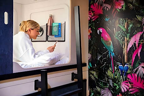 Capsule Room - Female Only