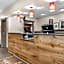 Country Inn & Suites by Radisson, Chambersburg, PA