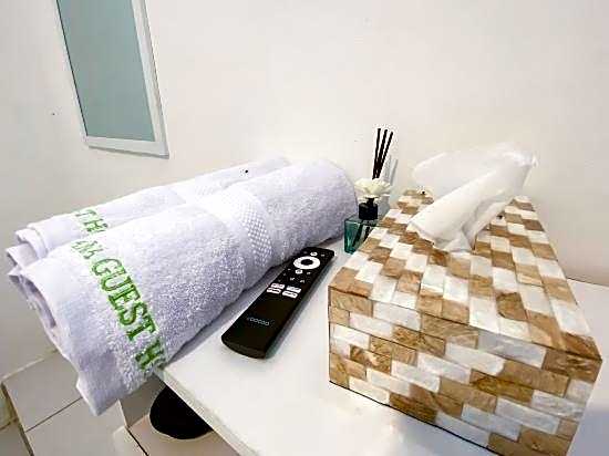 Kana Guest House RedPartner – Pecatu, CO