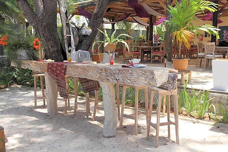 Cemara Beachfront Suite