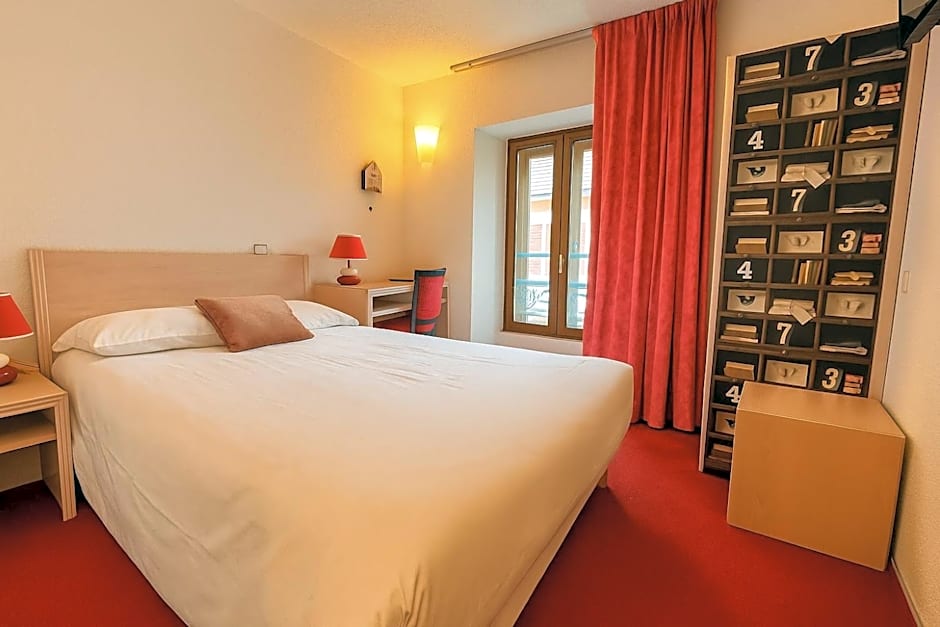 Hôtel de Genève , Faverges-Seythenex 74210, Haute Savoie