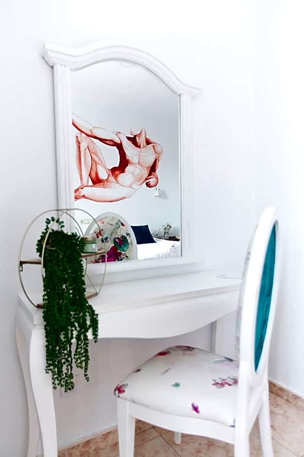 Hostal Vazquez De Mella