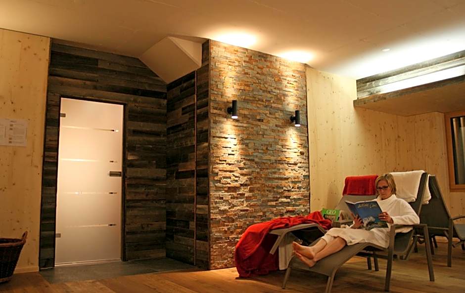 Hüttenhotel Husky Lodge