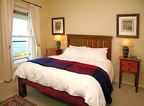 Queen Room with Sea View