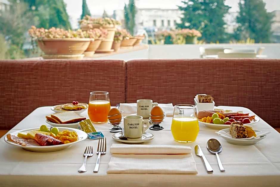 Hotel Carlton