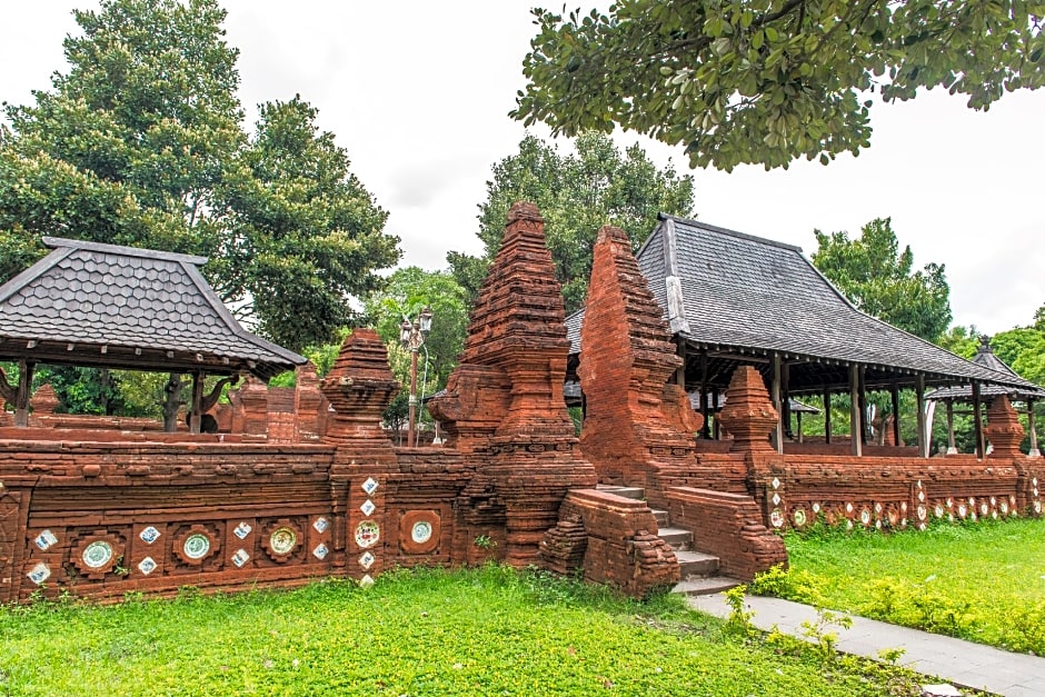 Hotel Rajawali Mitra RedDoorz