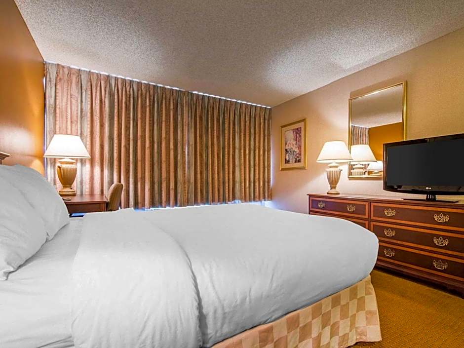 Clarion Inn And Events Center Pueblo North