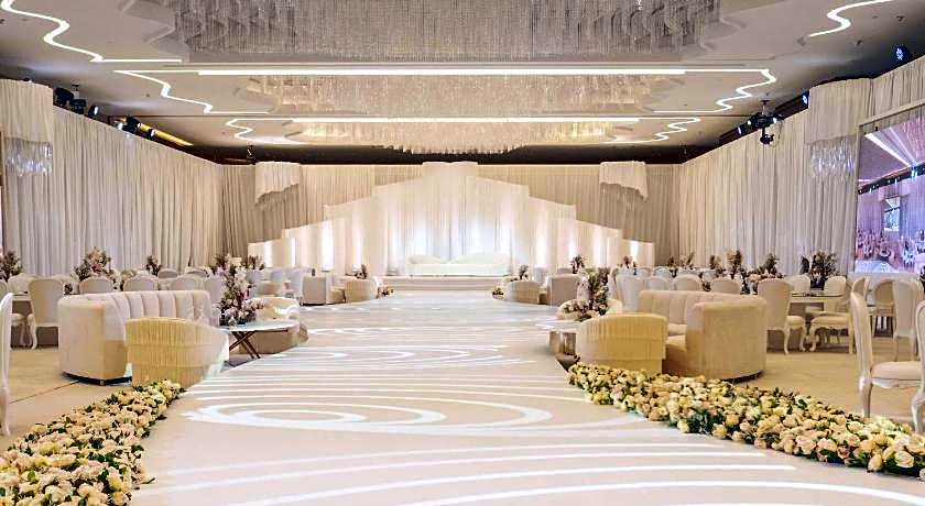 Pullman Doha West Bay