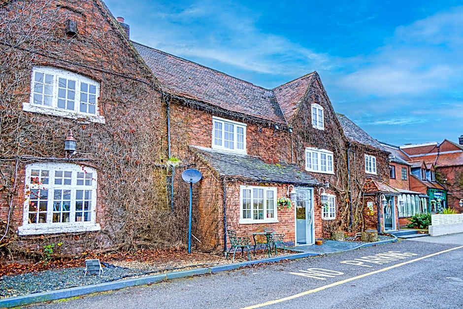 Warwickshire Park Hotel Kenilworth by Belvilla