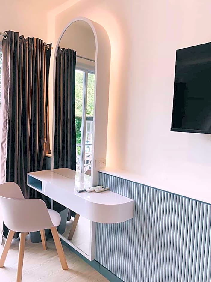 The Room Hotel