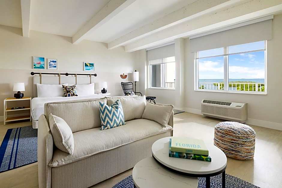 Blue Flamingo Resort Key West