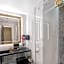 Posh Residence Luxury Suites