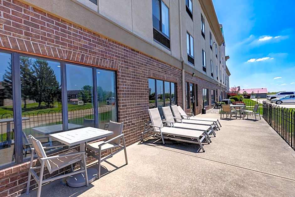 Holiday Inn Express & Suites Shelbyville Indianapolis by IHG