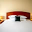 Red Lion Inn & Suites Vancouver